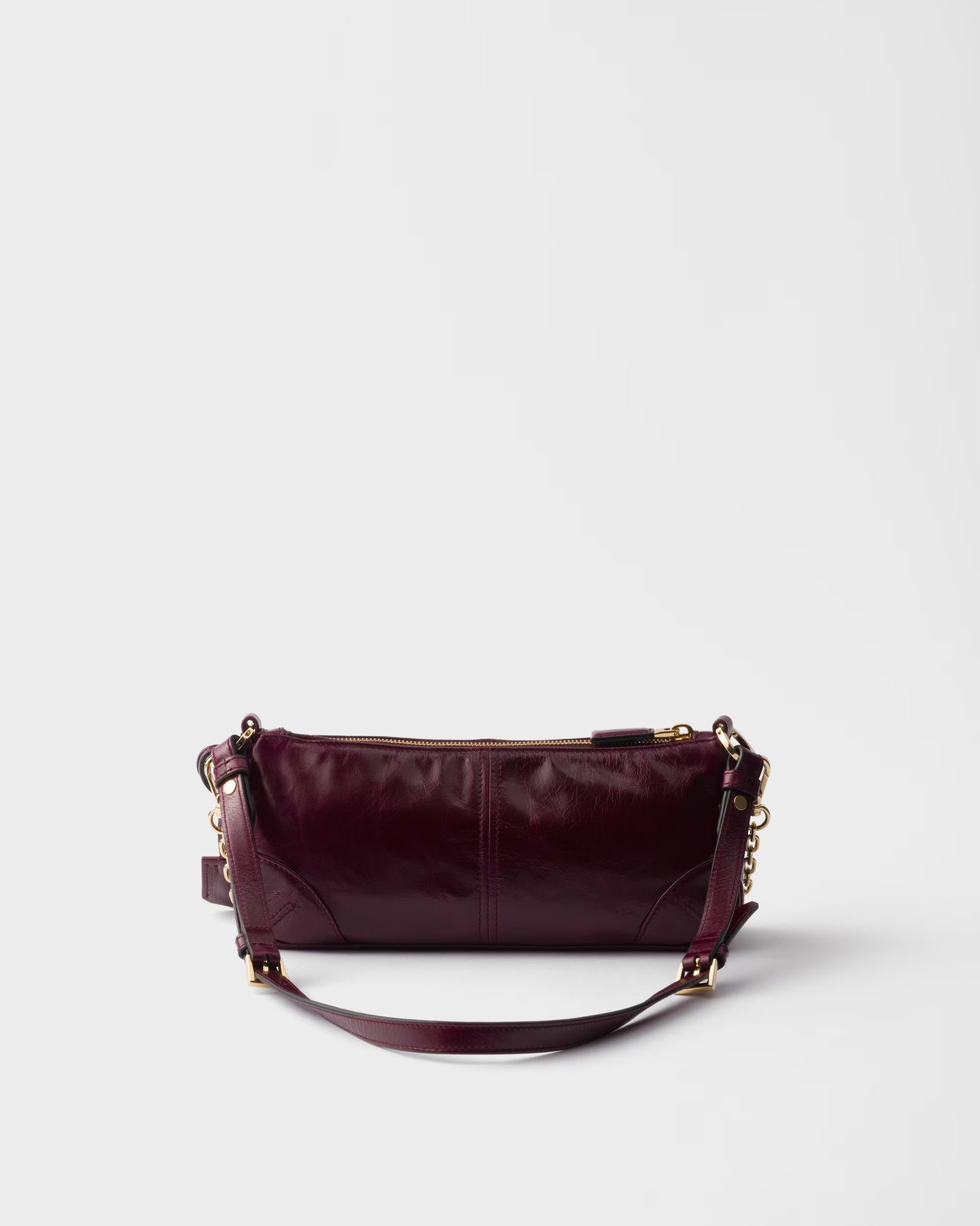 Prada Re-Edition 2002 medium leather shoulder bag